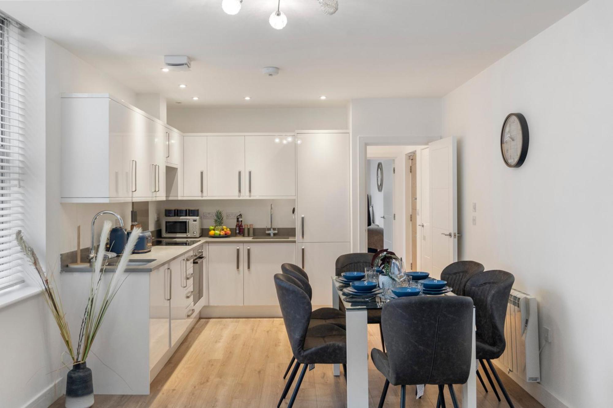 Cosy Retreat In The Heart Of Golders Green Лондон Екстериор снимка